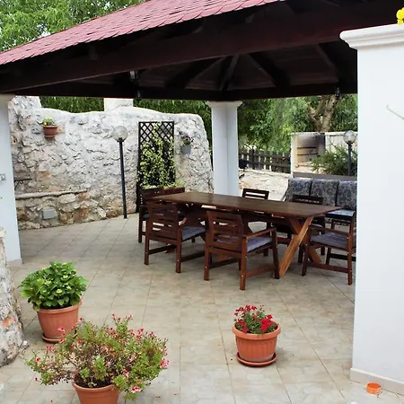 Trullo Grande Noce オストゥーニ